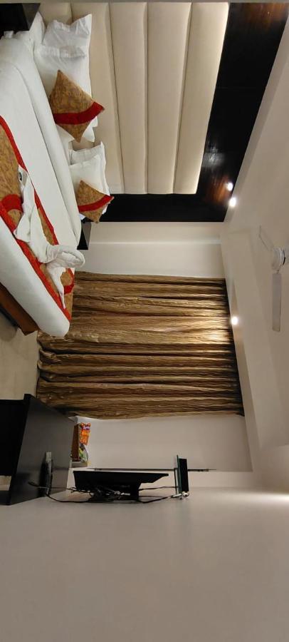 Hotel Benz International Delhi  Exterior foto