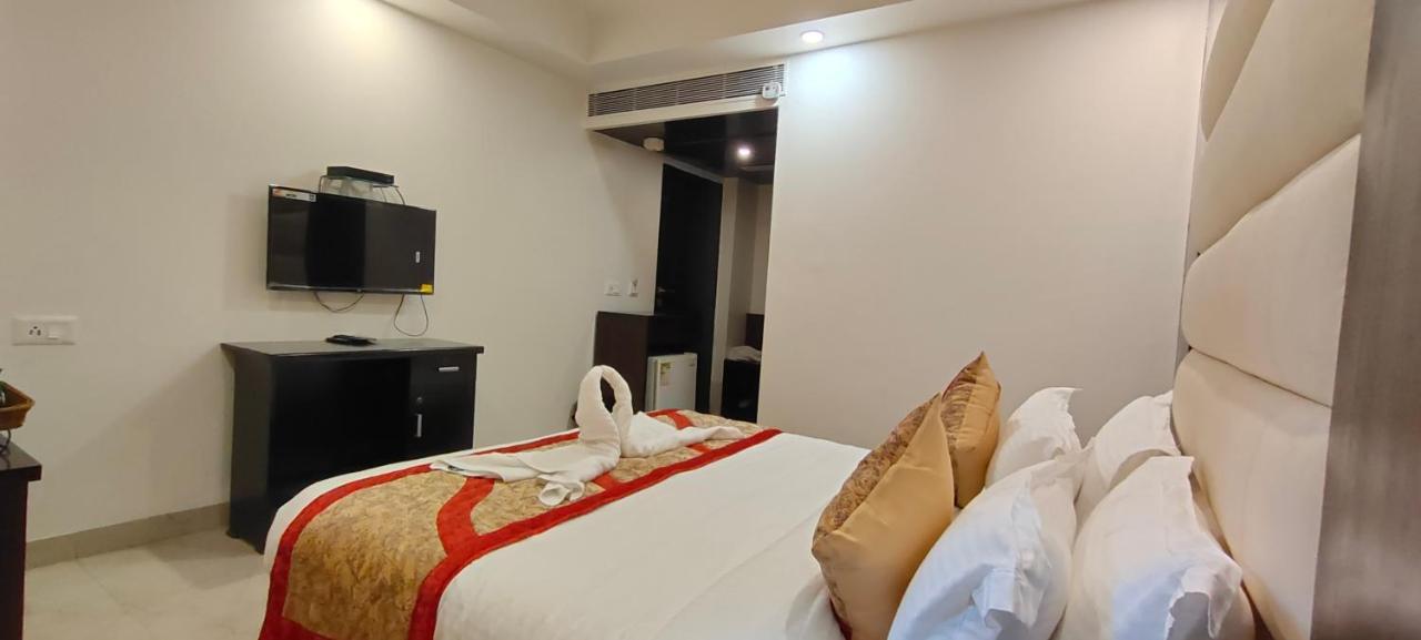 Hotel Benz International Delhi  Exterior foto