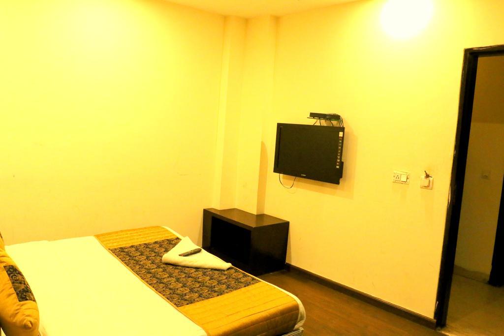Hotel Benz International Delhi  Exterior foto