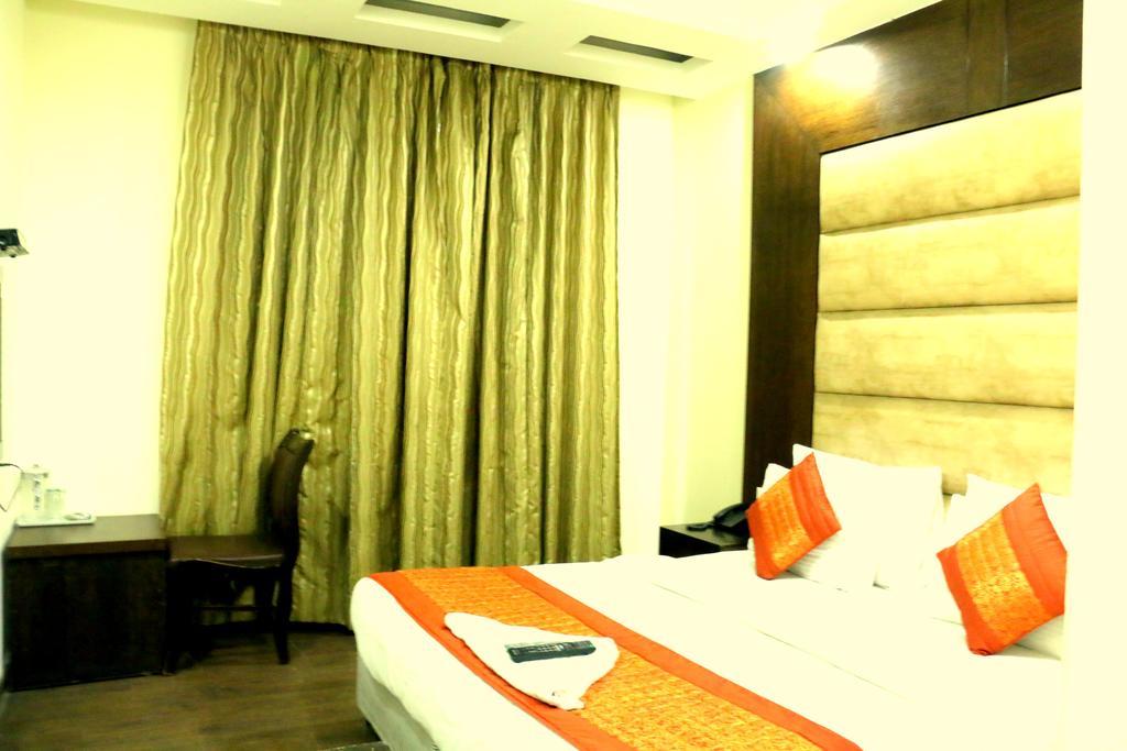 Hotel Benz International Delhi  Exterior foto